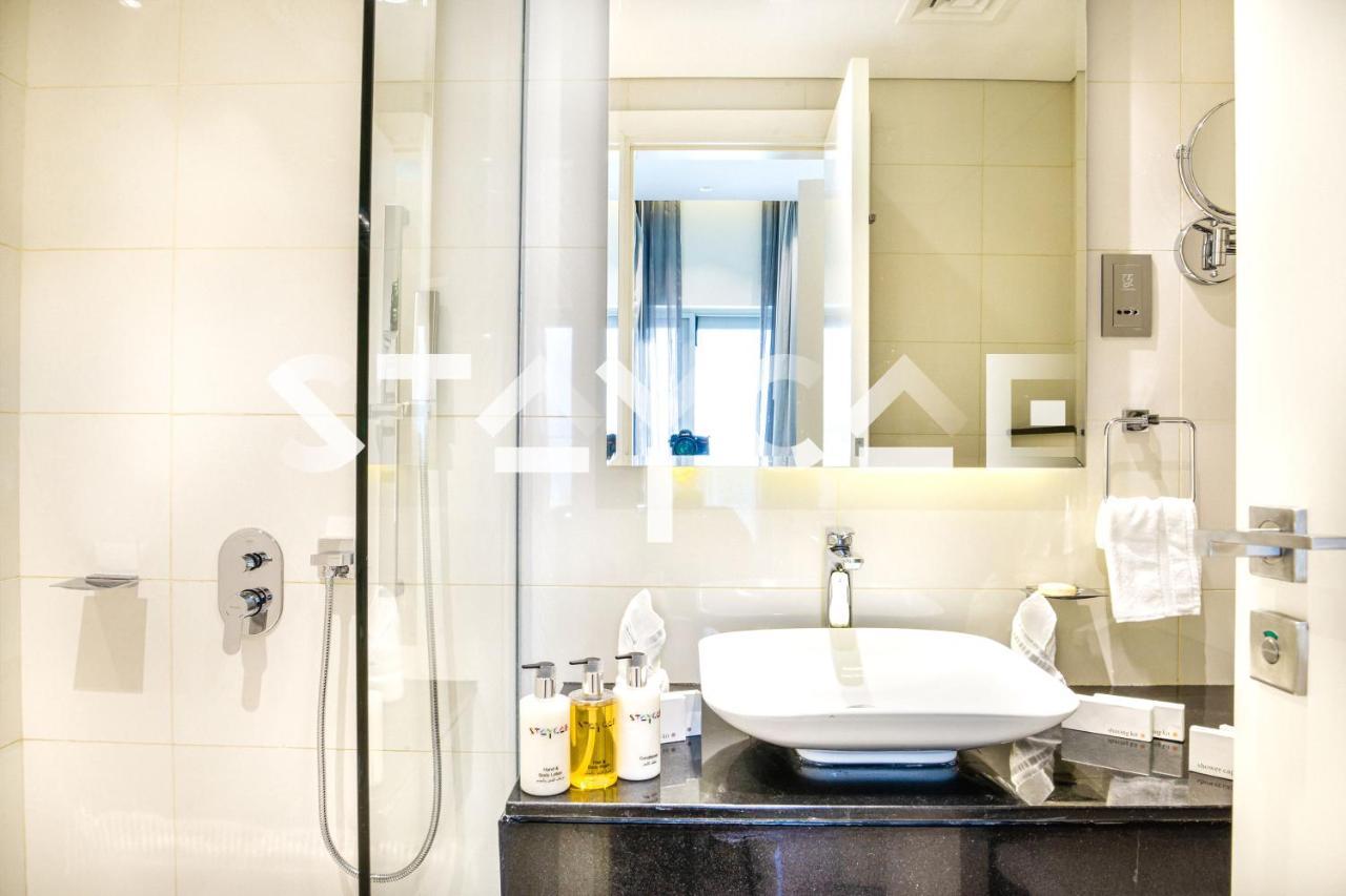 Business Bay View Apartment *